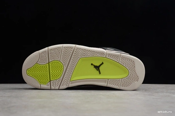 Rep EP AQ9129-601 Retro AIR Silt 4 AQ9129-601 Red  Splatter Jordan 0320